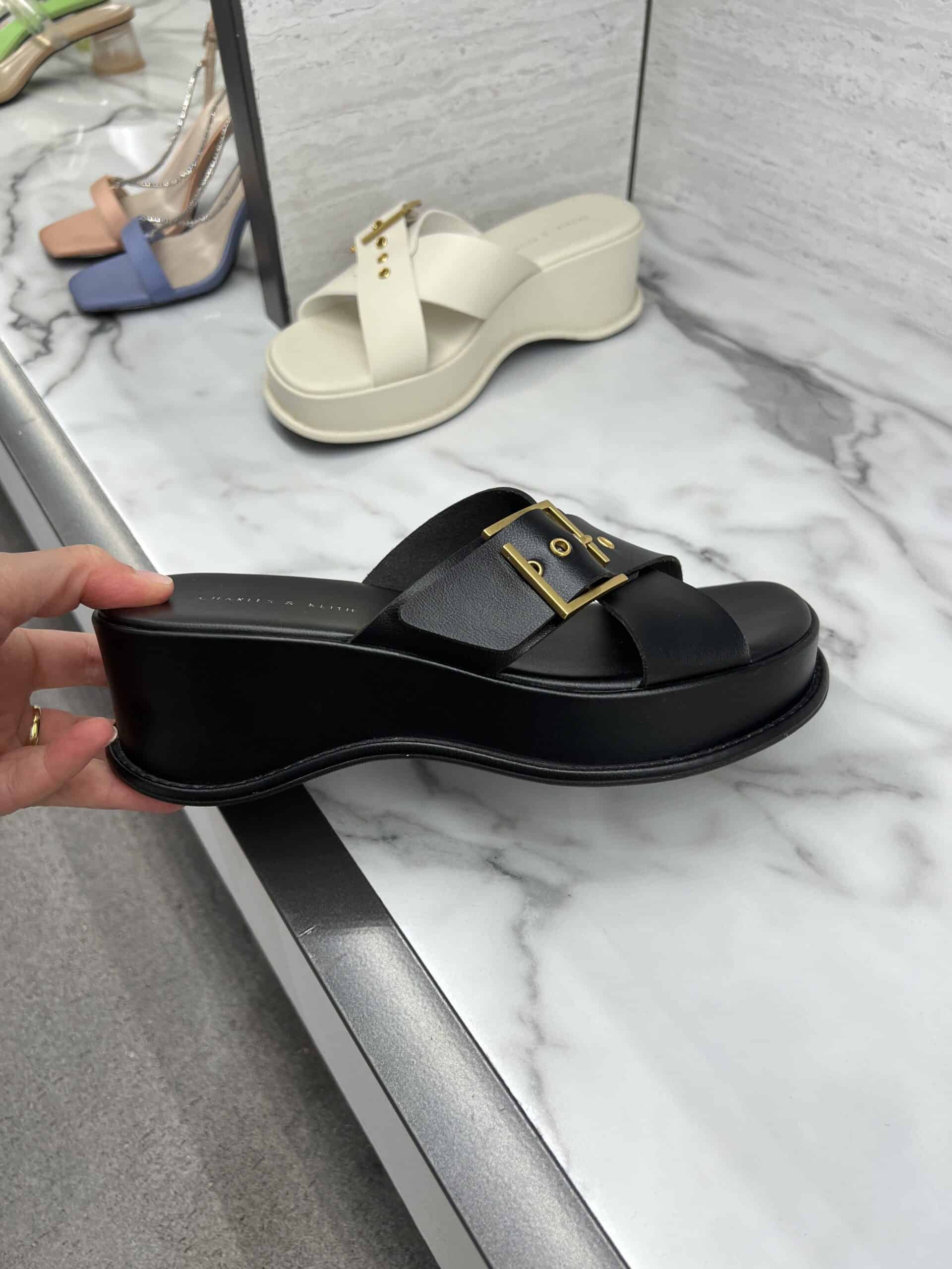 retail women ss23 sandals slide platform leather buckles black white charleskeith
