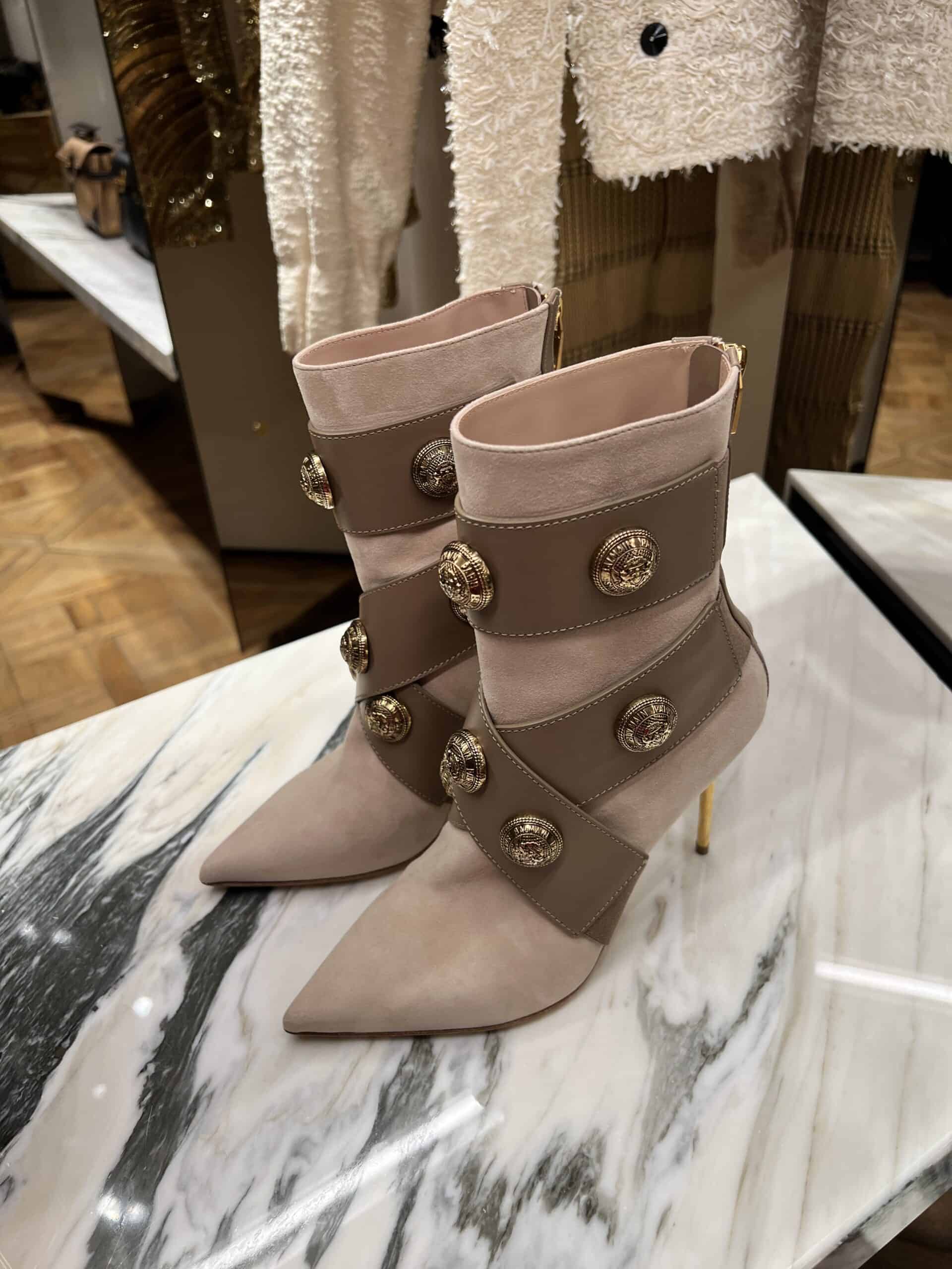 retail women ss23 booties pointy metallics heels suede leather beige balmain